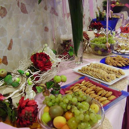 Hotel Crosal Ріміні Екстер'єр фото